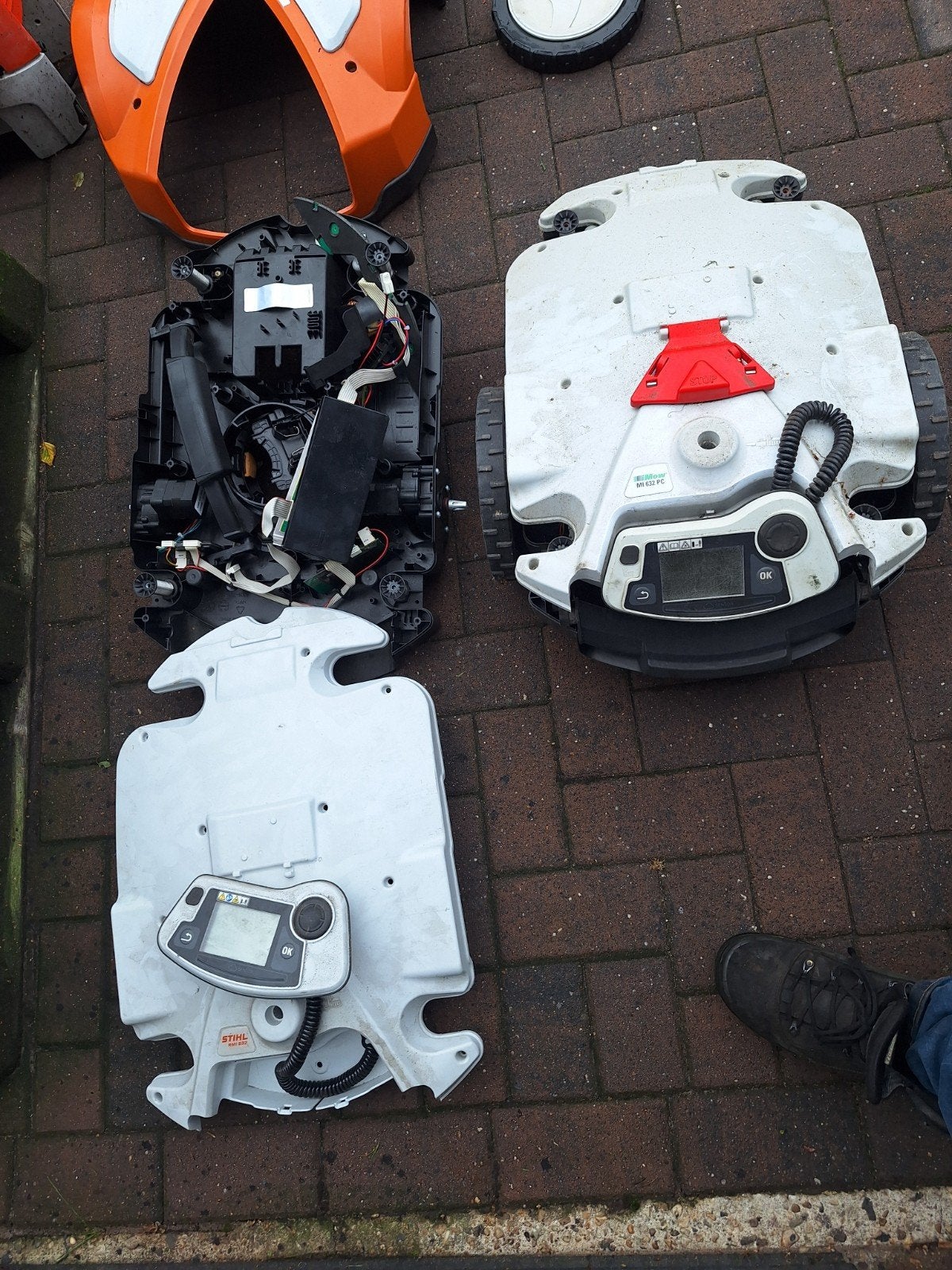 stihl,viking 632 robotmaaiers loop,sloop, Tuin en Terras, Ophalen of Verzenden, Gebruikt, 20 tot 25 cm