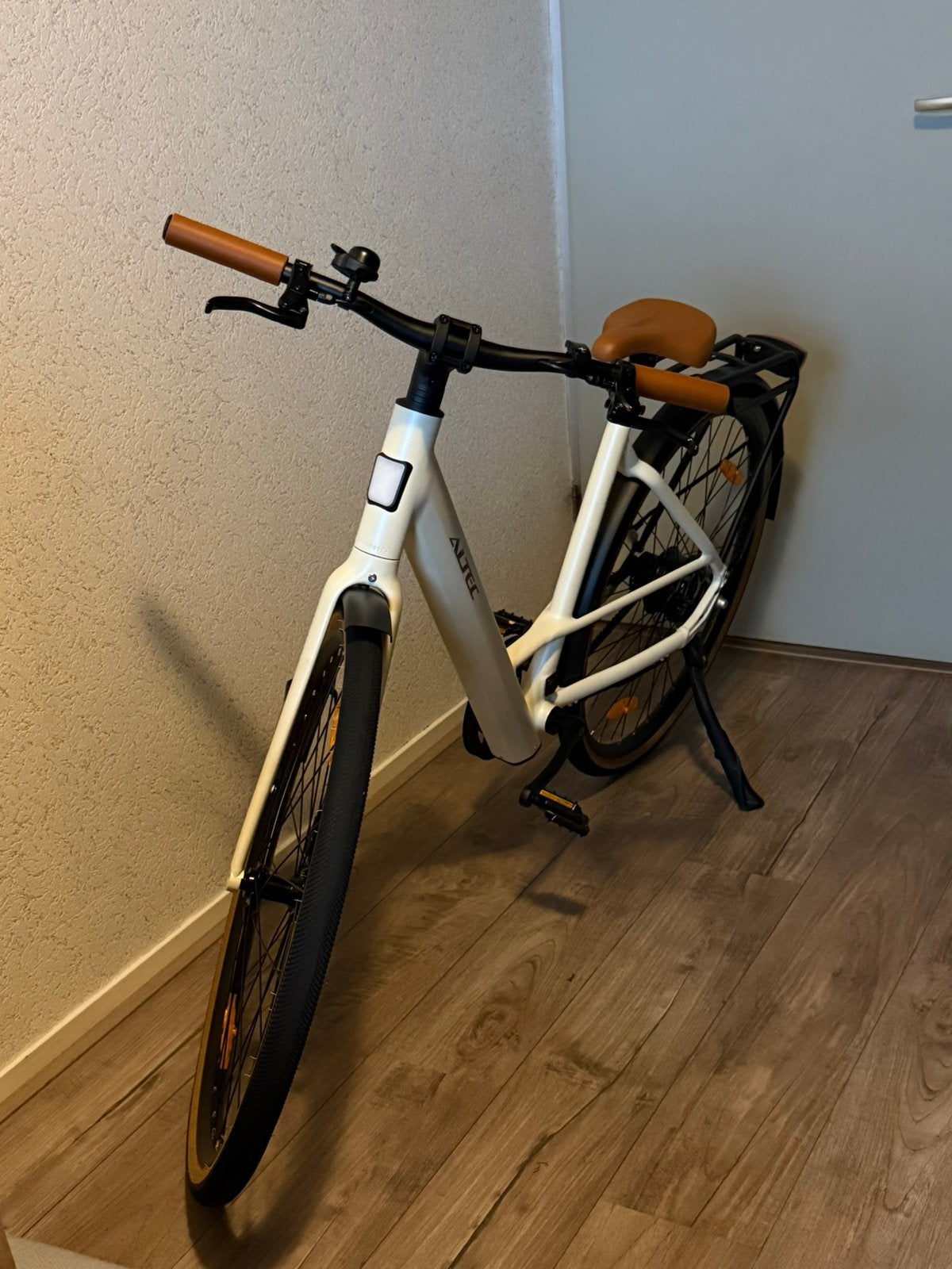 Modern Altec Dance 28" Electric Bike – City E-bike, 47 tot 50 cm, Ophalen, Nieuw, Overige merken