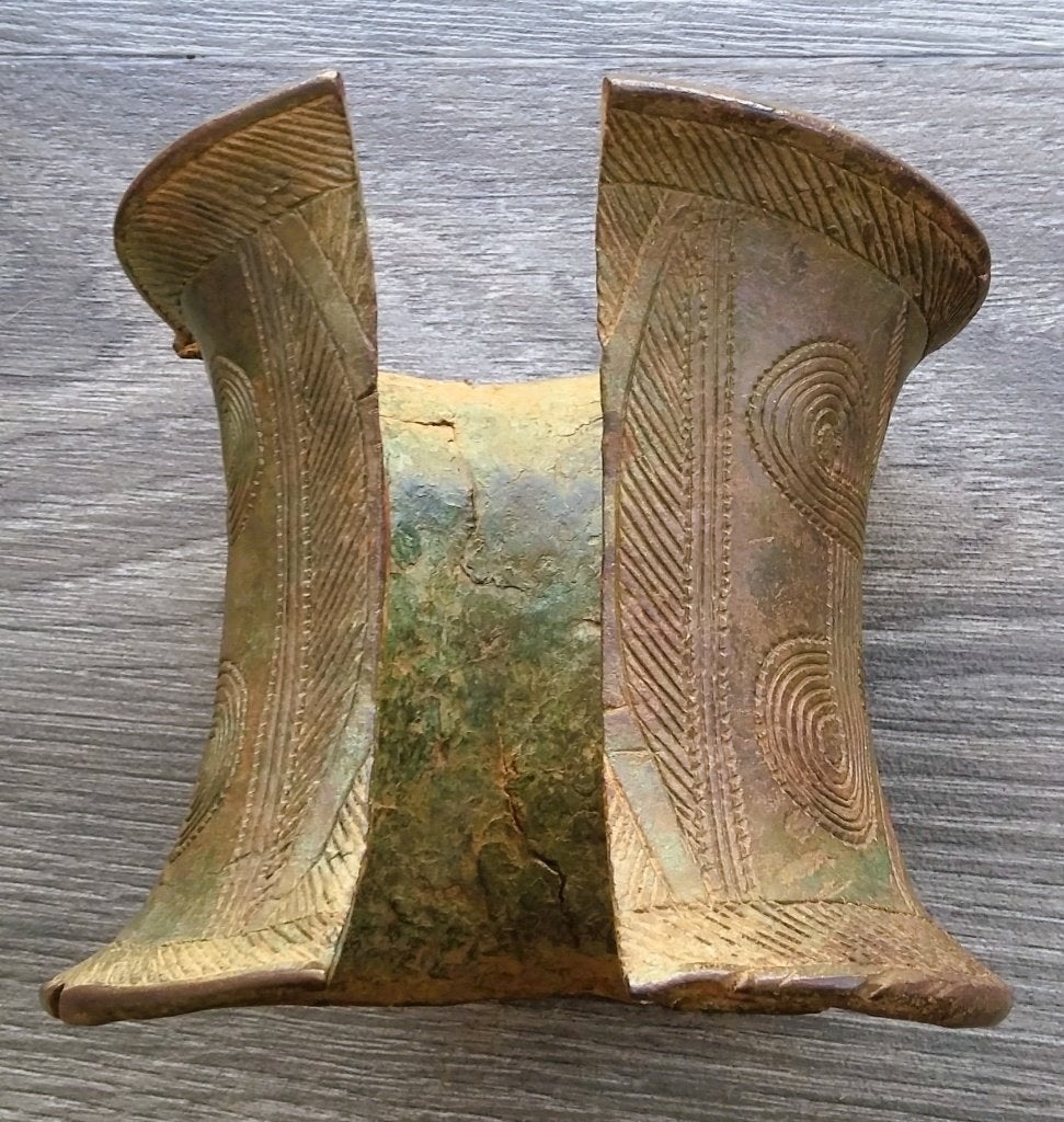 Omstreeks1930-1950 Bronzen Bovenarm Armband Fang Stam Afrika, Antiek en Kunst, Antiek | Koper en Brons, Ophalen of Verzenden, Brons