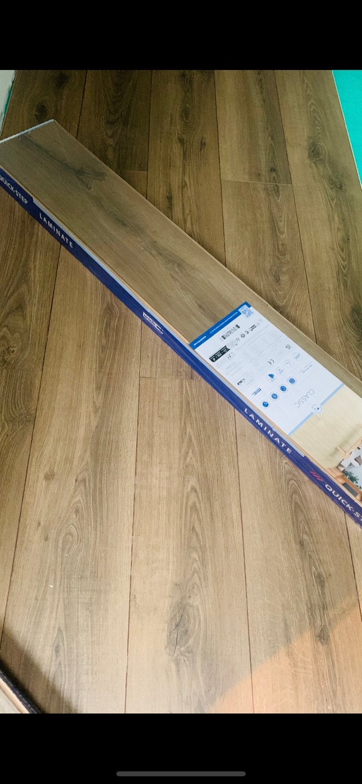 Nieuw :5paklen  laminaat quickstep 8mm, Ophalen, 50 tot 150 cm, Nieuw, 5 tot 10 m²