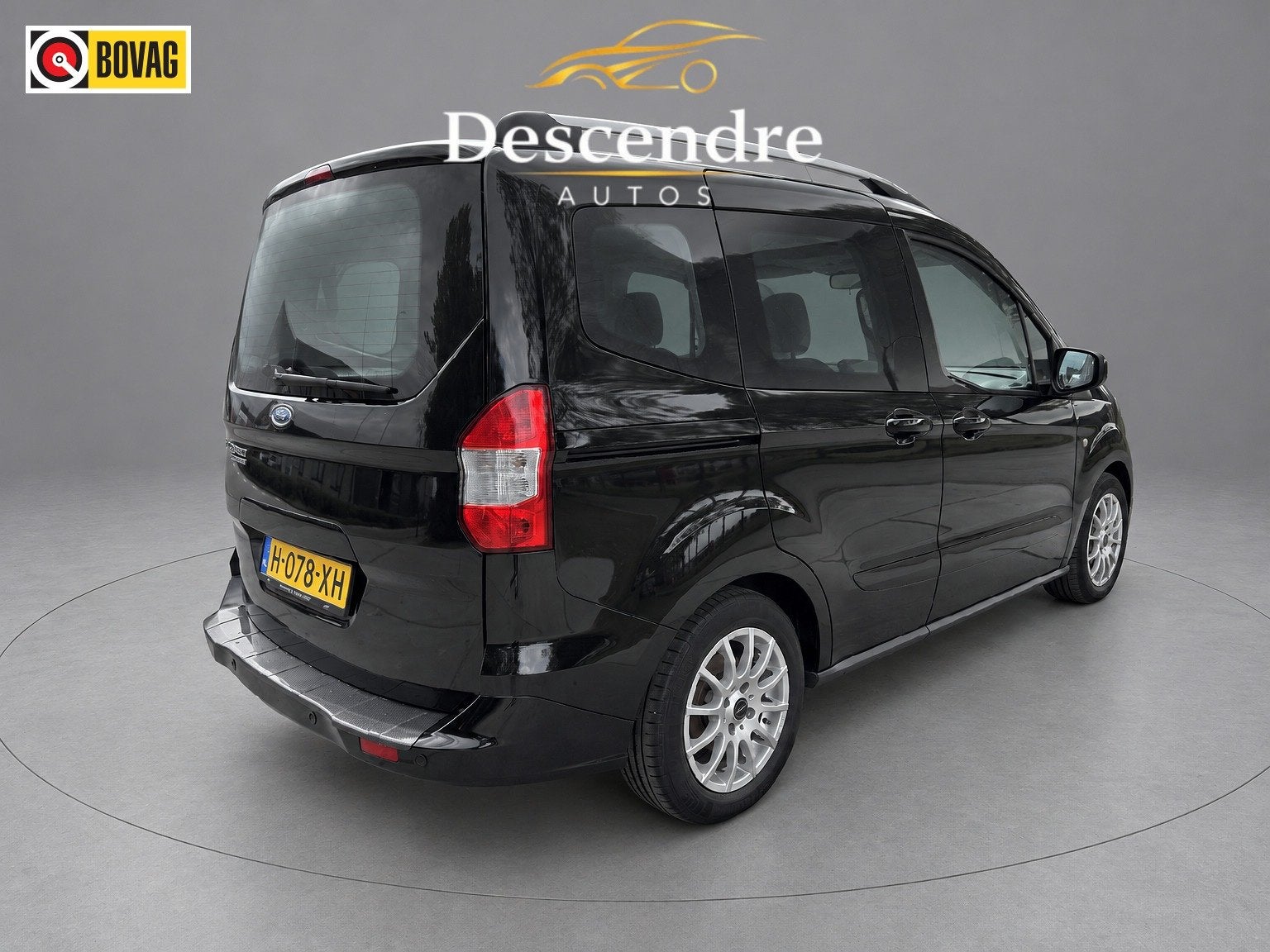 Ford Tourneo Courier 1.0 Titanium 12 maand garantie, Auto's, Gebruikt, Met garantie (alle), Zwart, Bedrijf