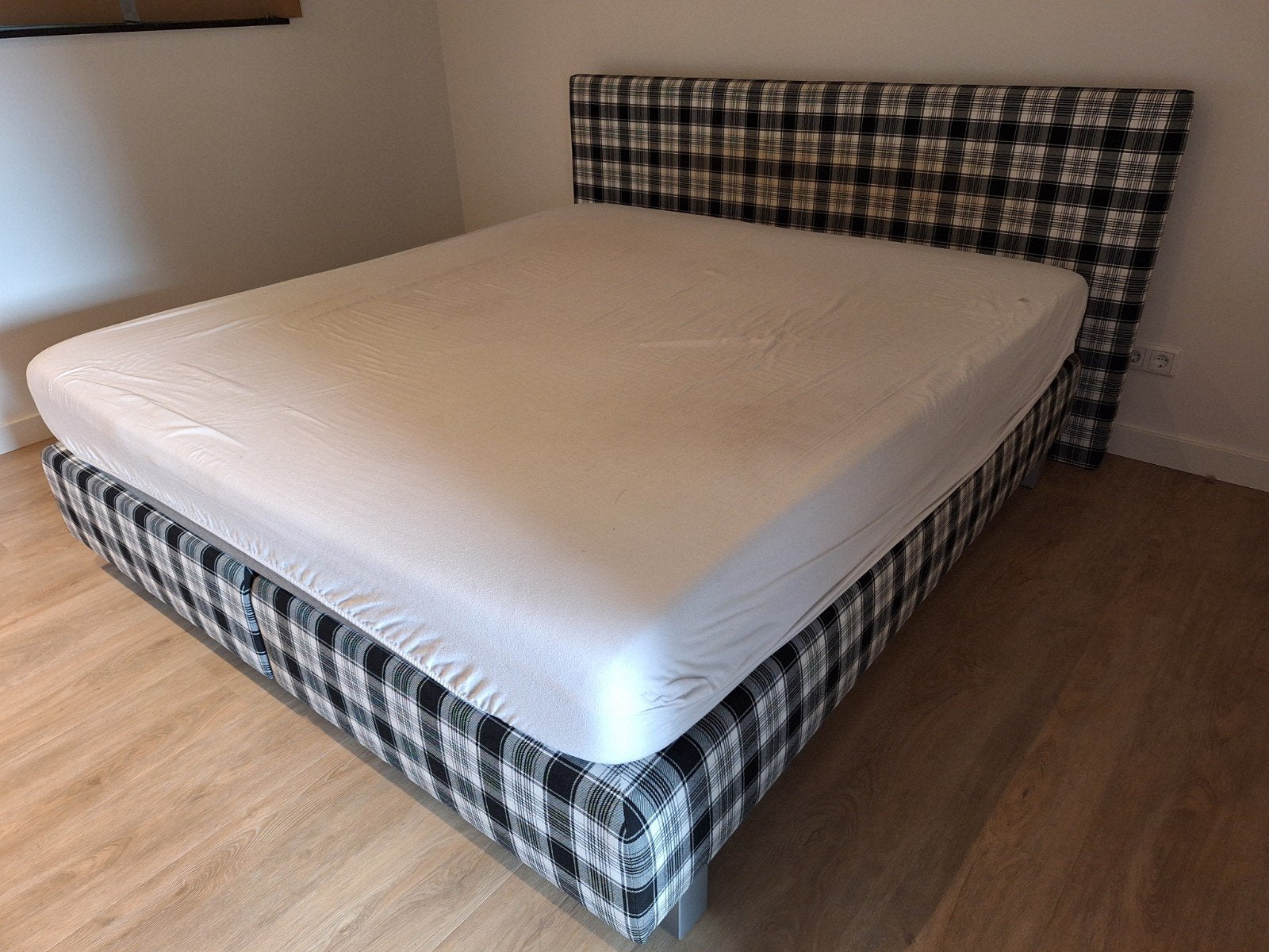Tweepersoons  bed, Tweepersoons, Ophalen of Verzenden, Zo goed als nieuw, 180 cm