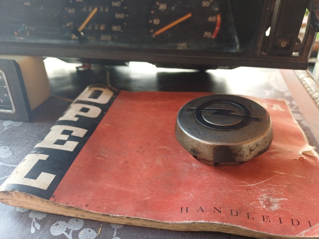 ASCONA  B.. MANTA  ..B .PARTS..., Auto-onderdelen, Dashboard en Schakelaars, Ophalen of Verzenden, Gebruikt, Opel