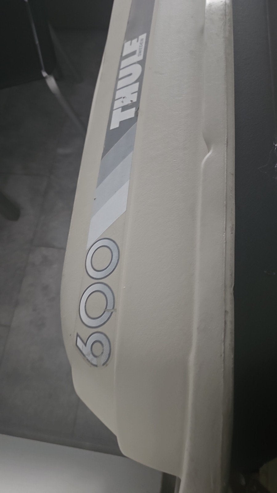 Thule Excellence 600 Dakkoffer - Ruime en veilige opslag, Ophalen, Gebruikt