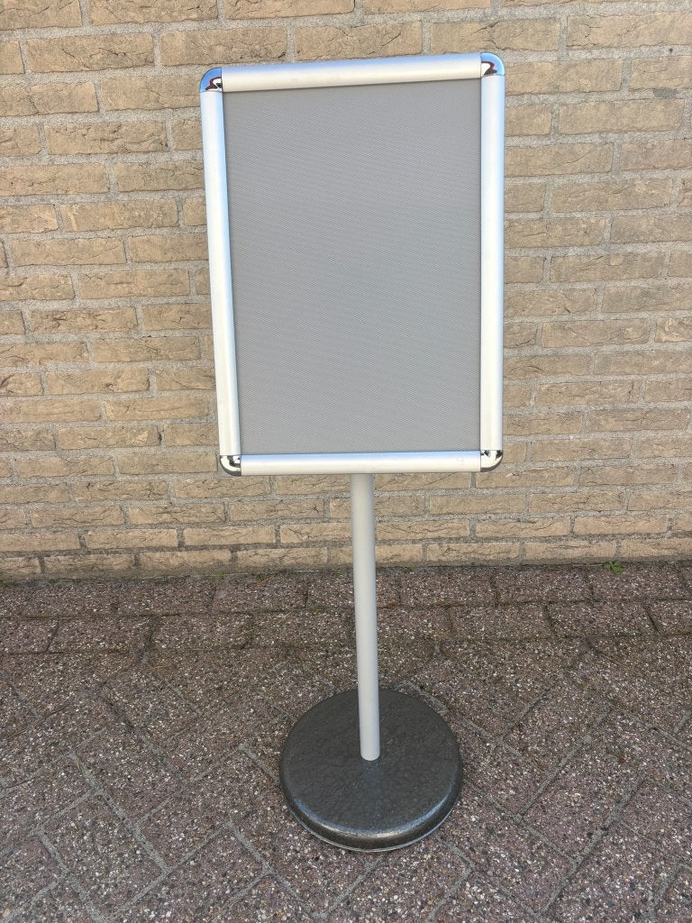 Telescopische standaard, A3 kliklijst , hoogte verstelbaar, Ophalen, Zo goed als nieuw, Overige typen