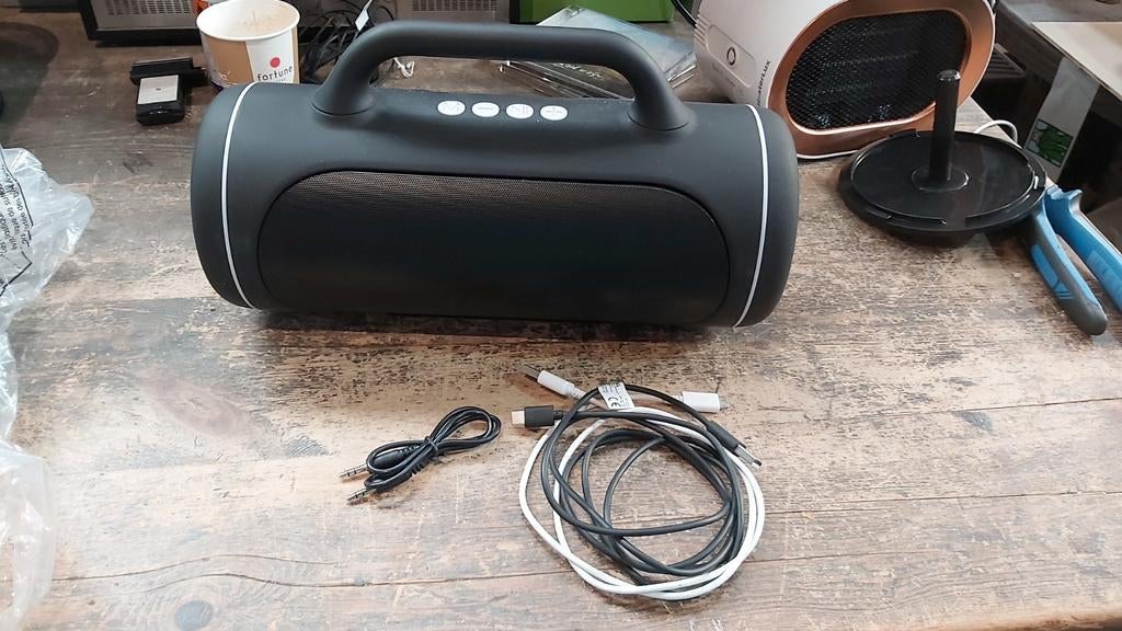 Brainz boombox Bluetooth, verlichting, kabels en oplaadsnoer, Ophalen of Verzenden, 120 watt of meer, Overige typen, Overige merken