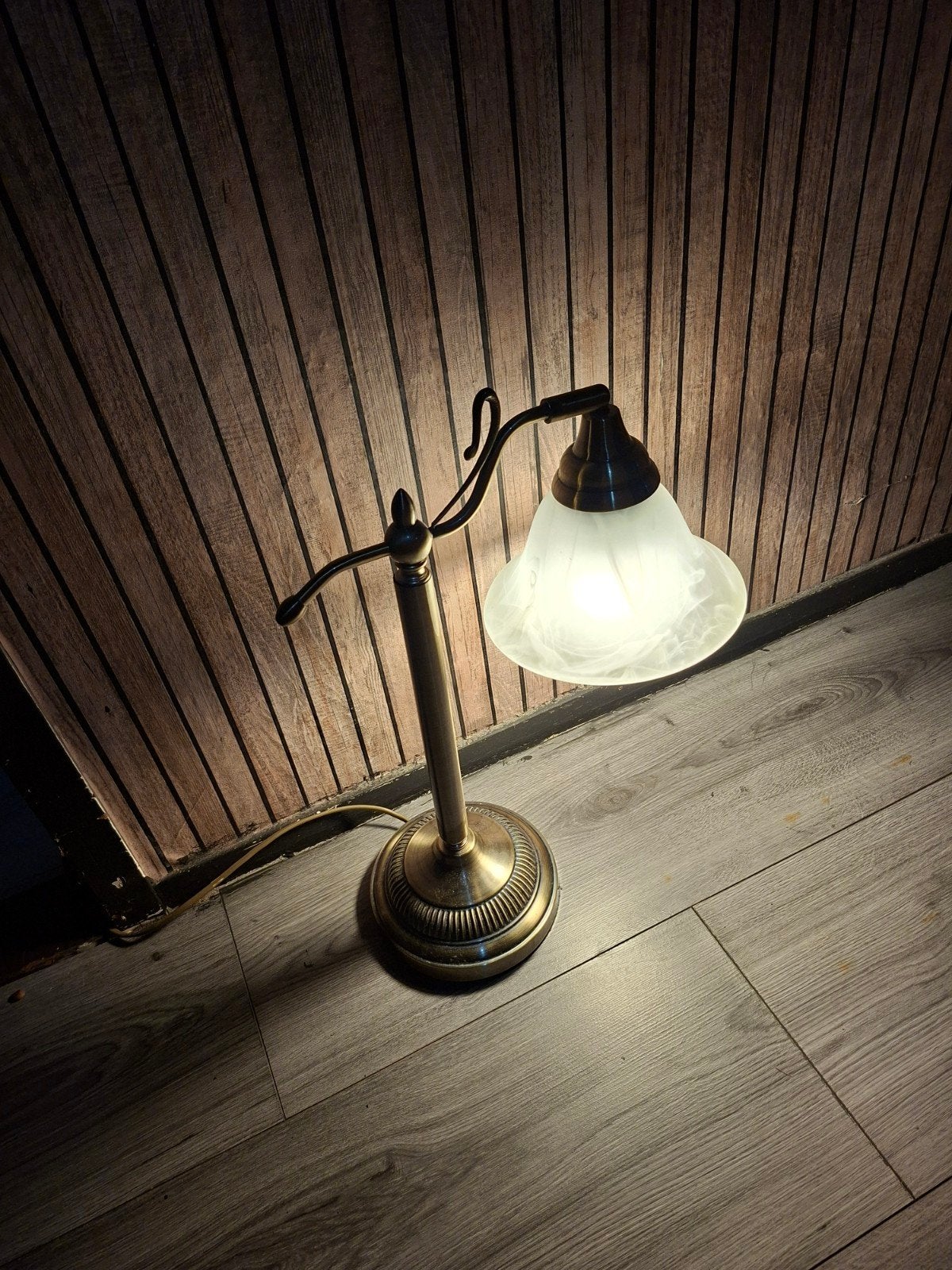 Retro bronskleurige leeslamp met sierlijke arm, Ophalen, Zo goed als nieuw, Glas, Minder dan 50 cm