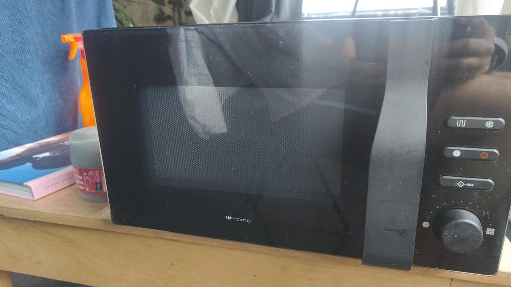 Compacte Magnetron 20liter - Ideaal voor kleine keukens, Ophalen, Gebruikt, Magnetron, Draaiplateau