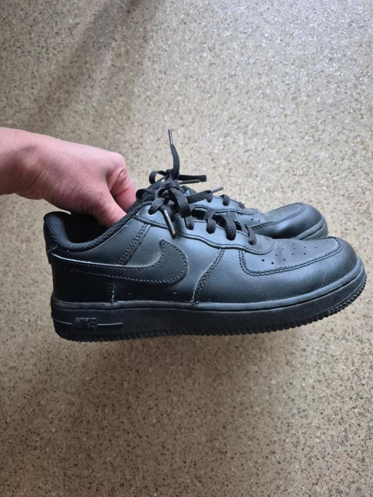 Nike Air Force 1 Sneakers Zwart, Kleding | Dames, Schoenen, Ophalen of Verzenden, Gedragen, Zwart, Sneakers of Gympen