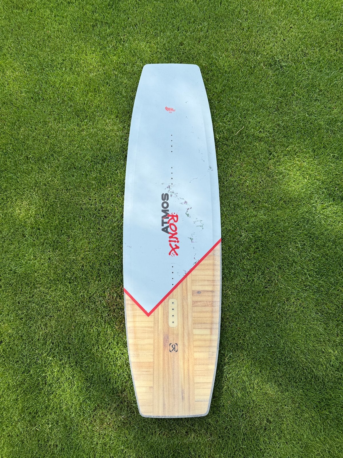 Ronix Atmos 153 cable wakeboard, Watersport en Boten, Wakeboarden, Ophalen of Verzenden, Gebruikt, Board