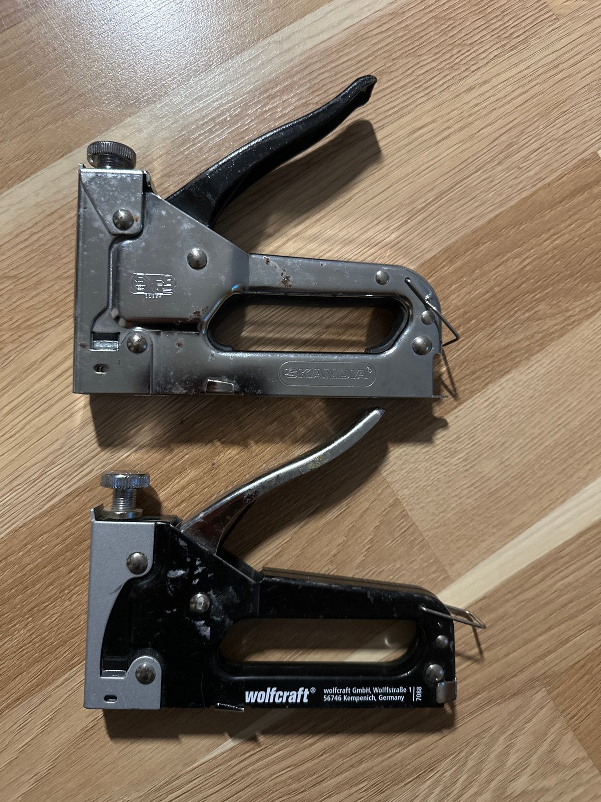 Tacker / nietmachine - Skandia en Wolfcraft, Ophalen of Verzenden, Gebruikt, Tacker/nietmachine, Skandia