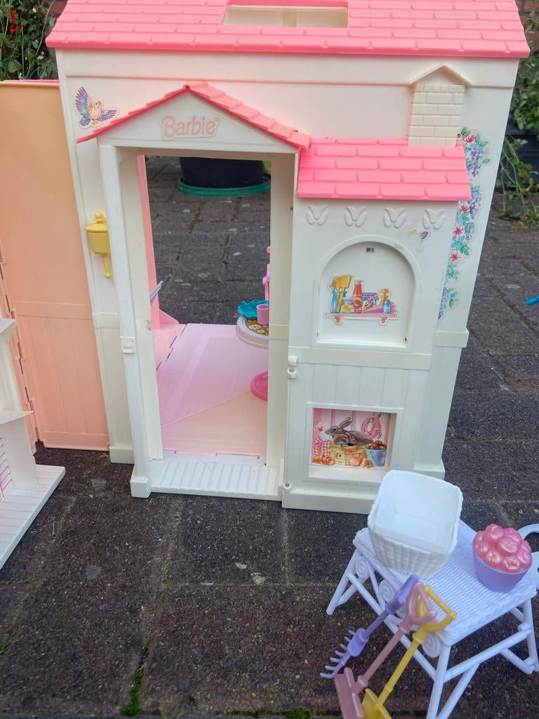 Barbiehuis met Barbiepop en accessoires, Ophalen, Gebruikt, Meisje