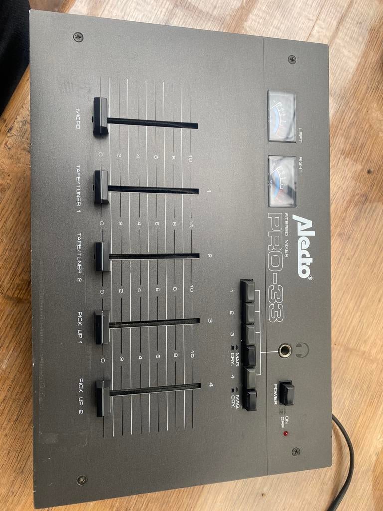 Alecto PRO-33 mengpaneel, Ophalen, Zo goed als nieuw
