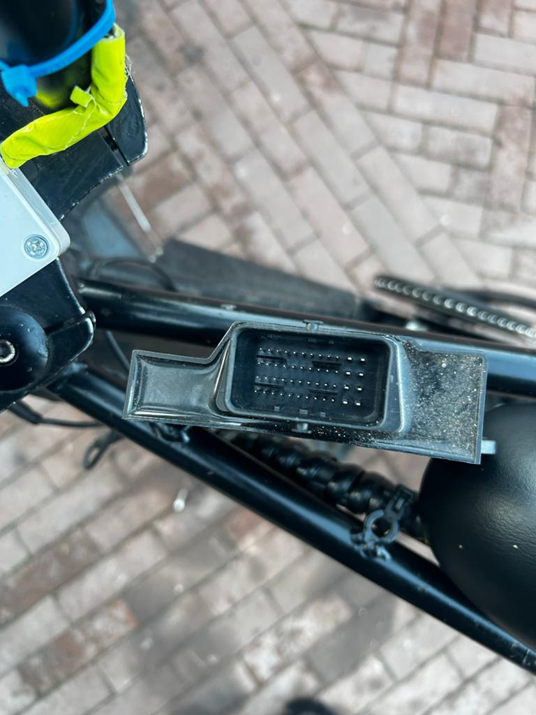 Piaggio E5 Brom ECU van Zip 4T 3V (2024), Ophalen of Verzenden, Zo goed als nieuw, Overige typen, Piaggio