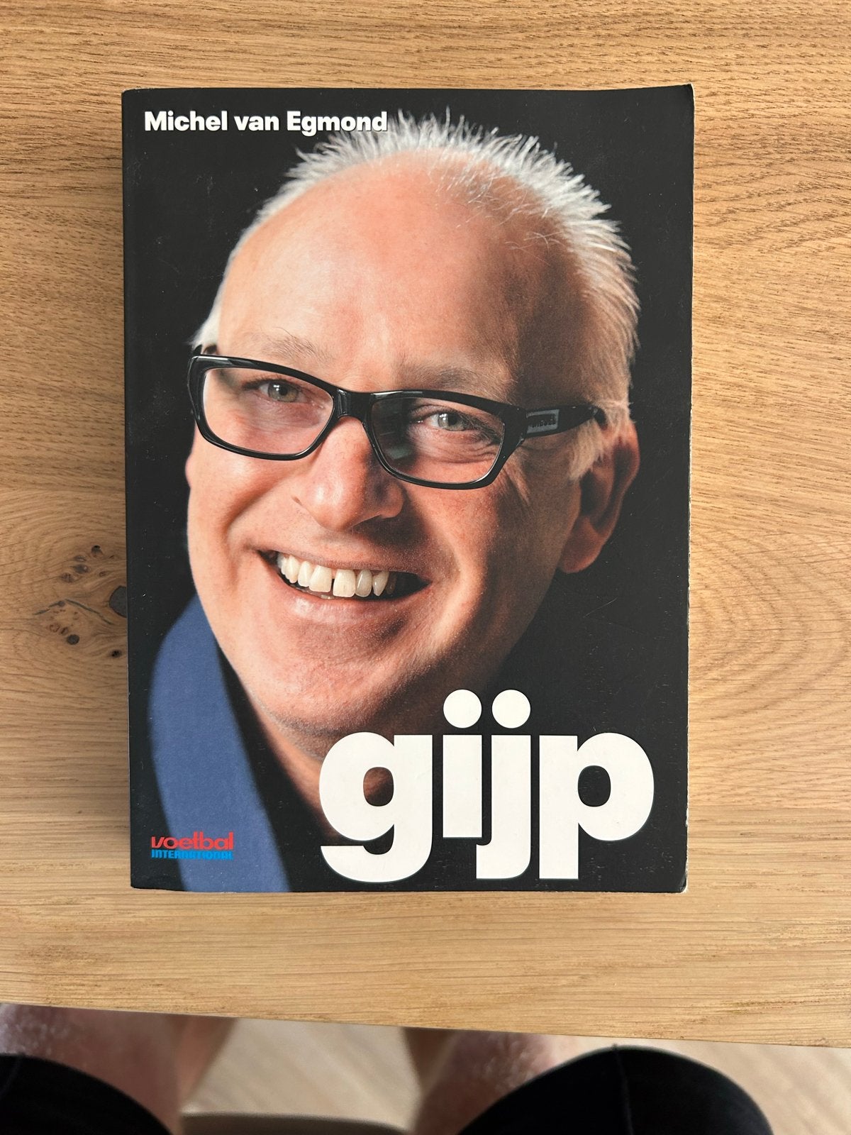 Gijp - Michel van Egmond (Voetbal International), Ophalen of Verzenden, Gelezen, Sport