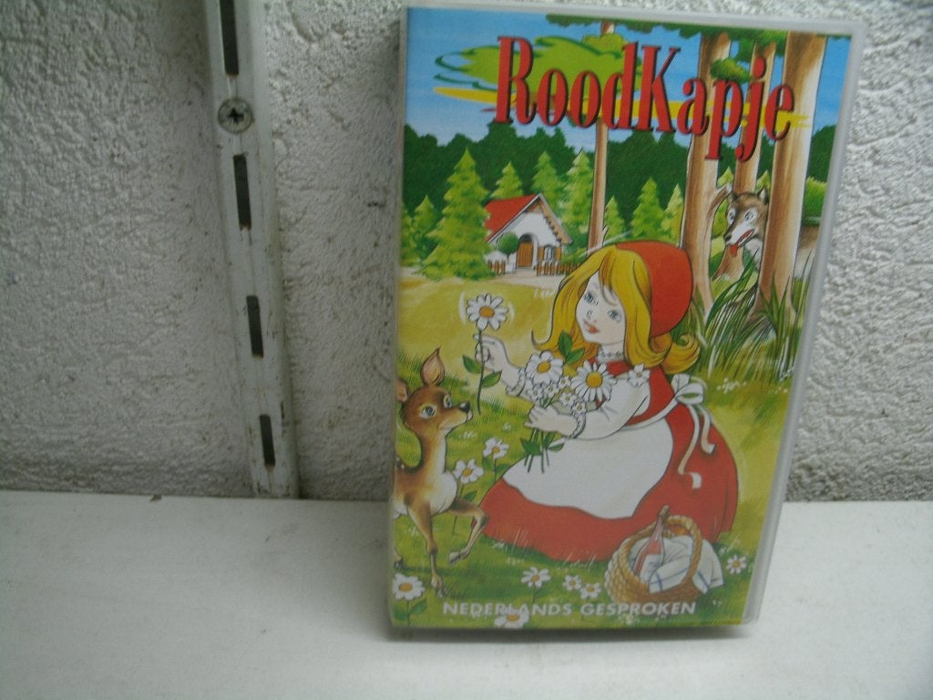 vhs 146a roodkapje ned gespr, Cd's en Dvd's, VHS | Kinderen en Jeugd, Alle leeftijden, Ophalen of Verzenden, Gebruikt