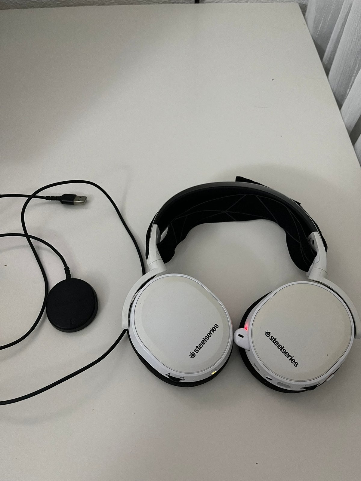Steelseries arctis 7 draadloze headset, Computers en Software, Ophalen of Verzenden, Zo goed als nieuw