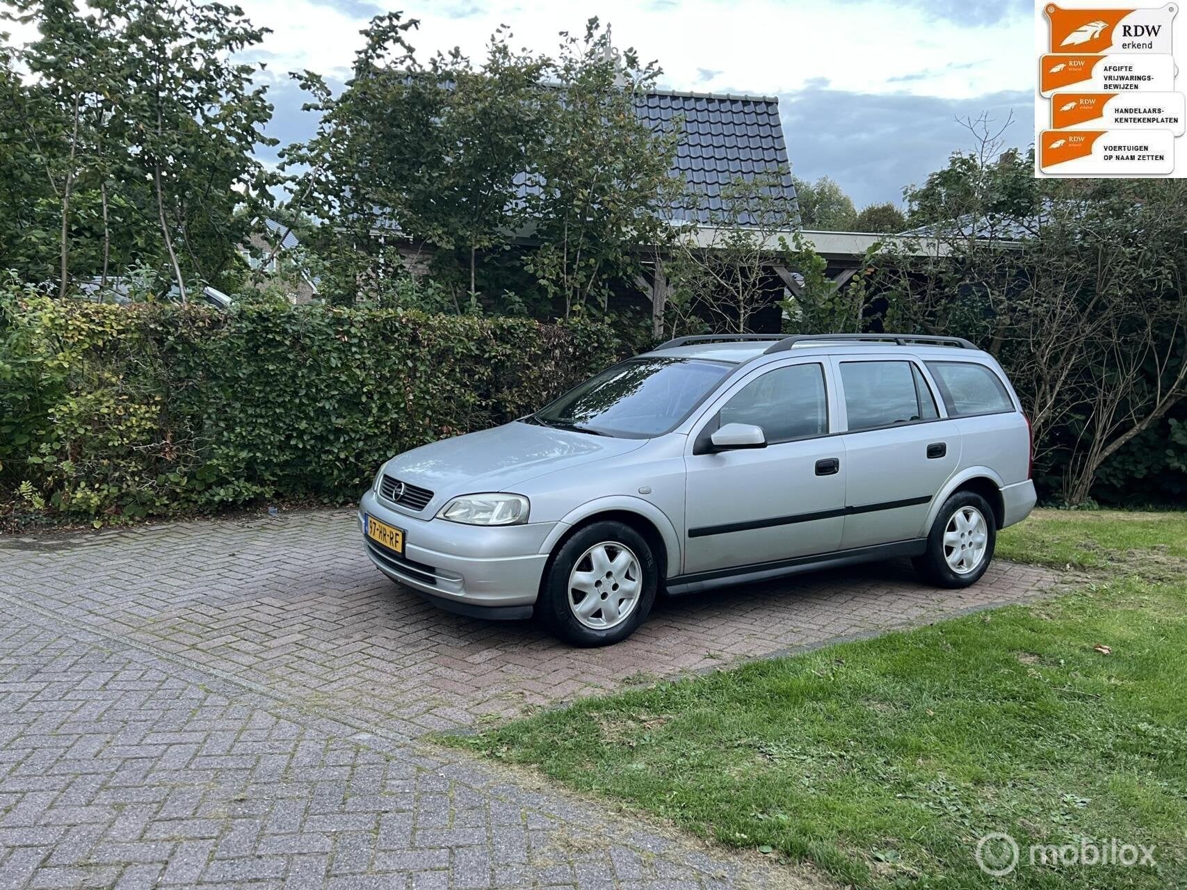 Opel Astra Wagon 1.6 Edition bj 2001 Airco nieuwe apk., Auto's, Voorwielaandrijving, Gebruikt, 4 cilinders, 49 €/maand