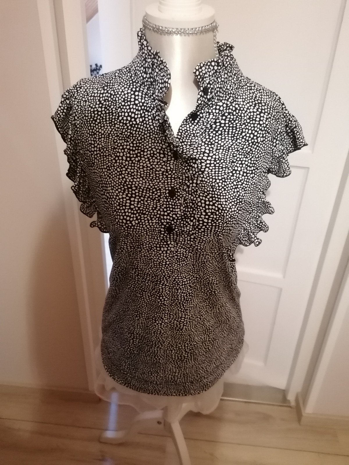 Studio Anneloes Travelstof Blouse Zwart Wit Stippen M ZGAN, Maat 38/40 (M), Studio Anneloes, Zo goed als nieuw, Meerkleurig