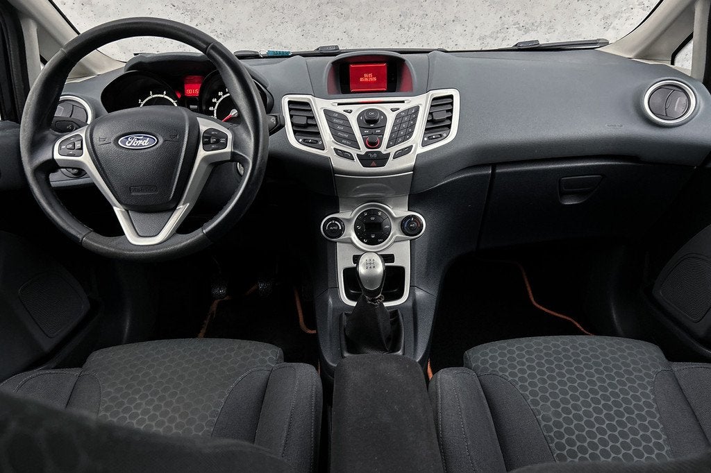 Ford Fiesta 1.6 Sport | Cruise control | Parkeersensoren | L, Auto's, Ford, Stof, Gebruikt, 31 €/maand, 4 cilinders