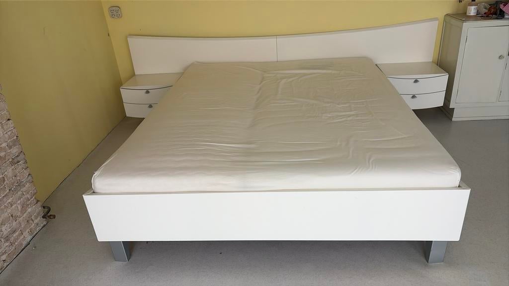 Wit houten twijfelaar, Huis en Inrichting, Slaapkamer | Bedden, Ophalen, Wit, 140 cm, Zo goed als nieuw