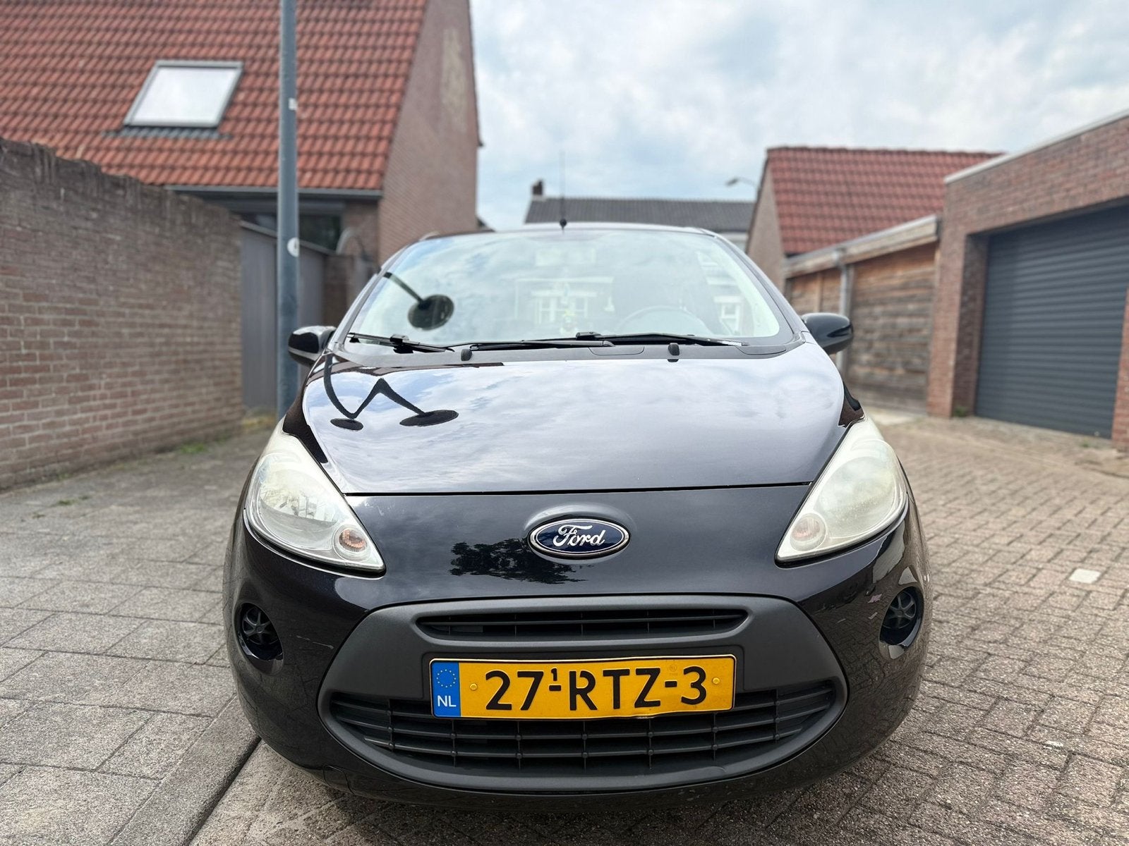 Ford Ka 1.2 69pk 2011 Zwart, Auto's, Ford, Particulier, Ka, Benzine, B, Hatchback, Handgeschakeld, Origineel Nederlands, Zwart