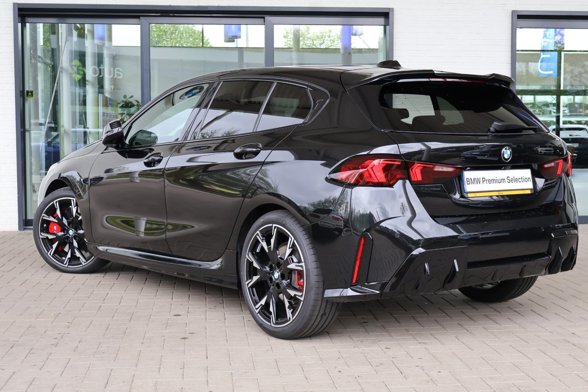 BMW 1 Serie 120 M-sport Design edition | M Sportpakket Pro |, Met garantie (alle), Zwart, Origineel Nederlands, Bedrijf