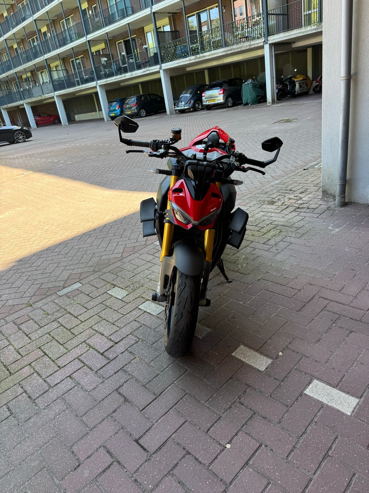 Ducati Streetfighter V4S 2021- Krachtig en Exclusief, 4 cilinders, Motorrijbewijs A, Gebruikt, Particulier