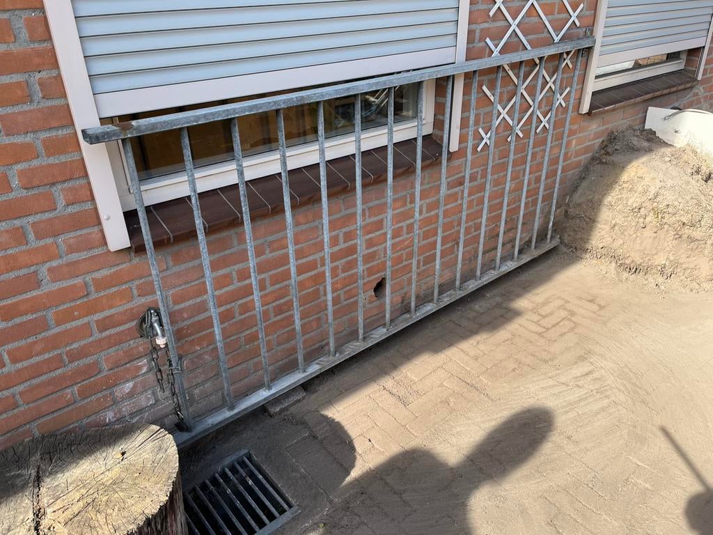 Hek/poort met draaipunt, Tuin en Terras, Ophalen, Gebruikt, IJzer