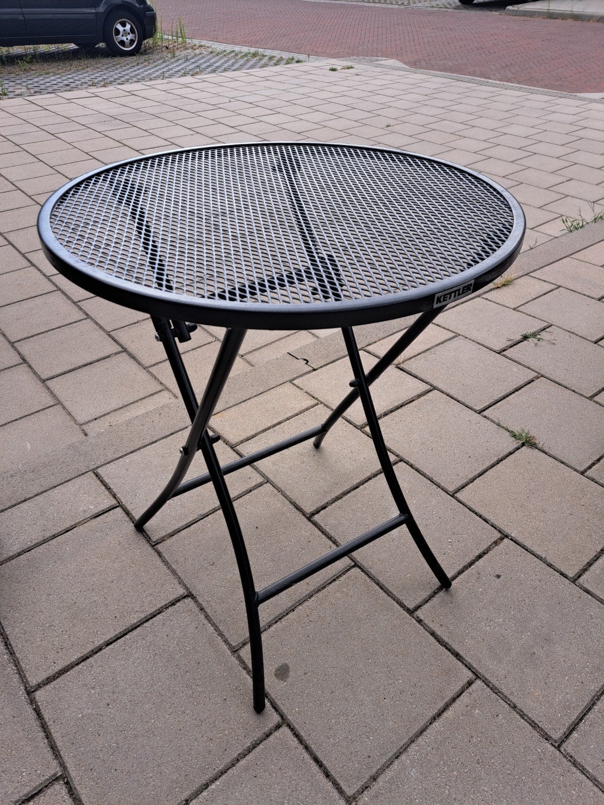 Tuintafel 600 mm opklapbaar, Tuin en Terras, Tuintafels, Ophalen, Zo goed als nieuw, Rond, Metaal