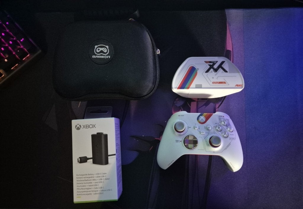 Starfield Limited Edition Xbox/PC Controller met accessoires, Xbox Series S, Ophalen of Verzenden, Zo goed als nieuw, Controller