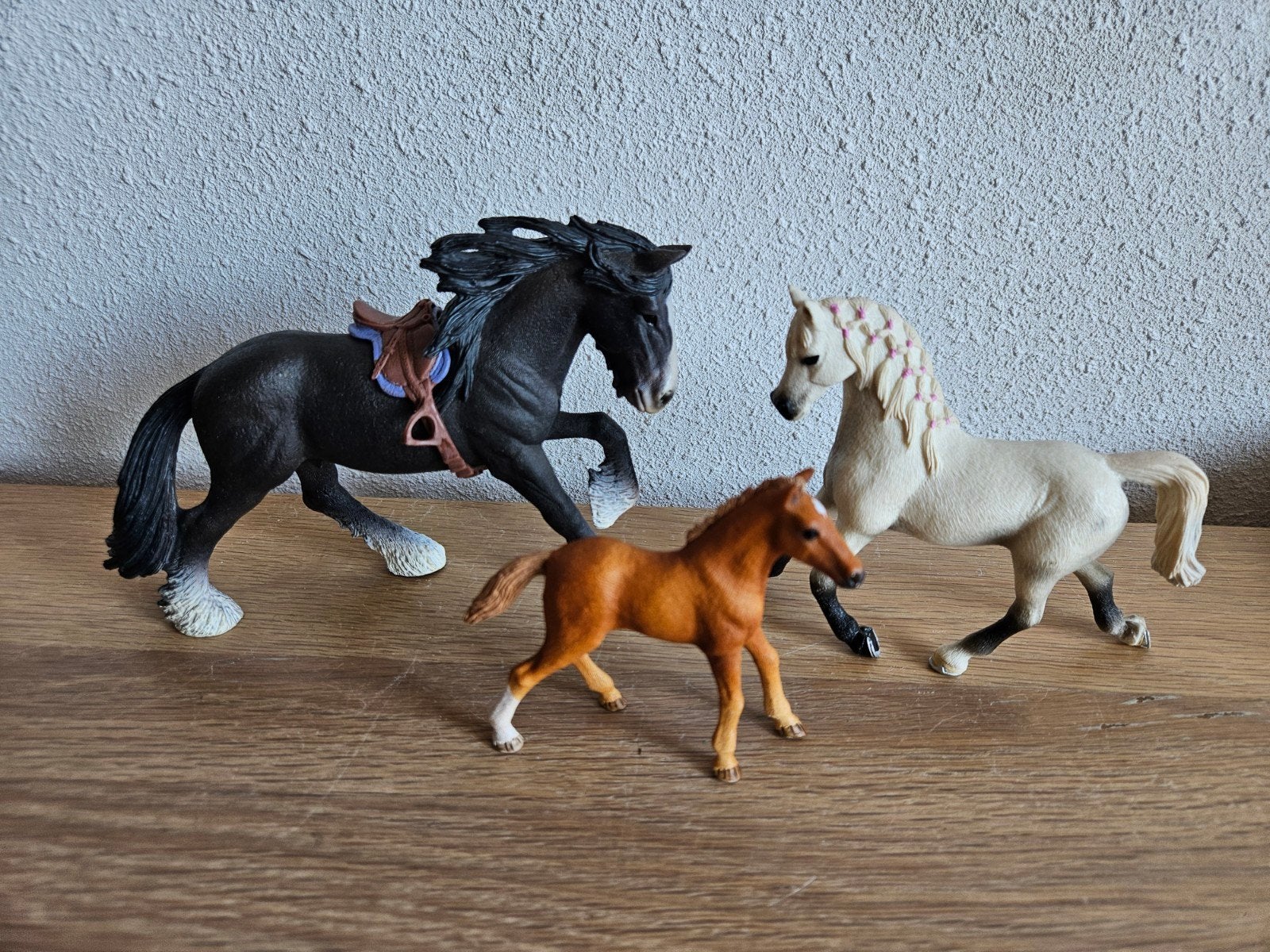 3 x Schleich paard: Arabische Merrie, Veulen en hengst, Ophalen of Verzenden, Zo goed als nieuw, Paard, Beeldje of Figuurtje