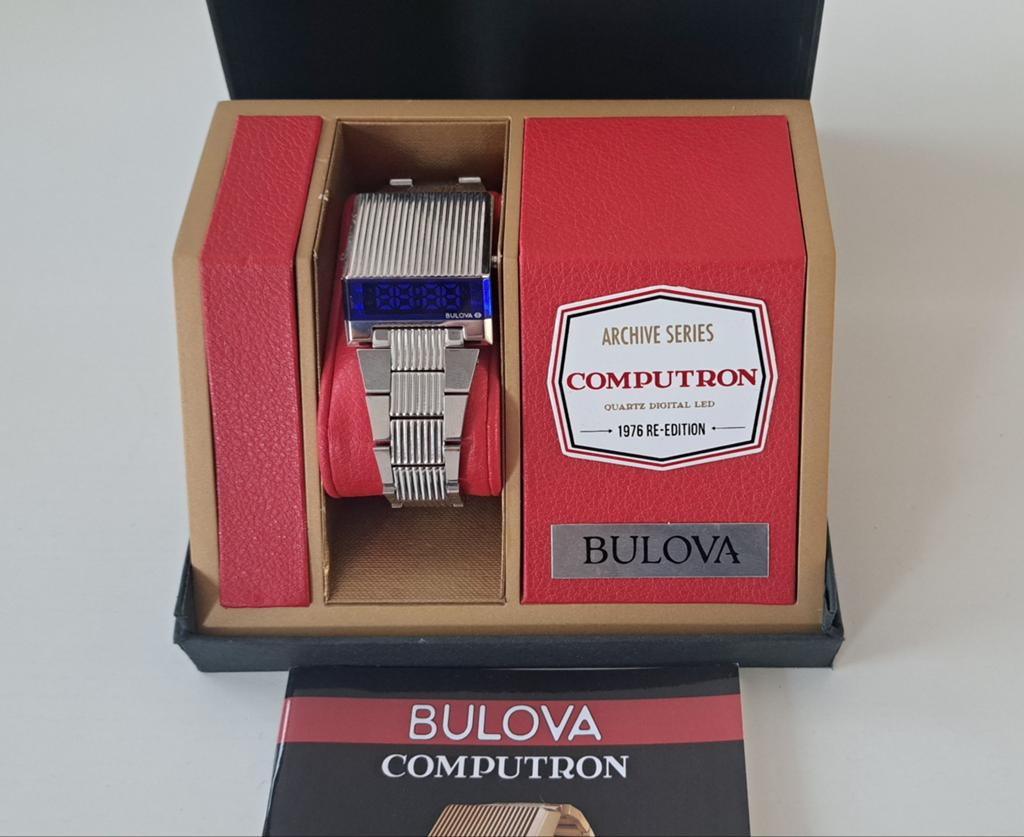 Bulova Computron Archive Series 1976 Re-Edition, Ophalen, Zo goed als nieuw