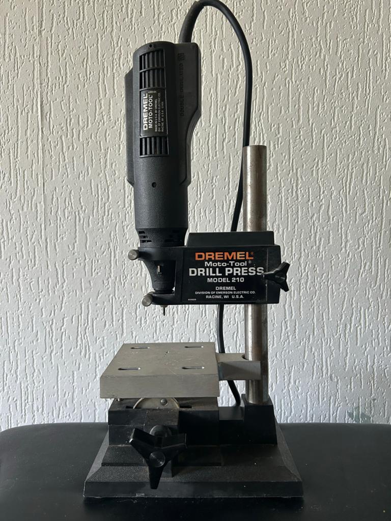 Dremel Drill press 210 met Moto-Tool 328 Series I, Gebruikt, Variabele snelheid, Ophalen of Verzenden, Minder dan 400 watt