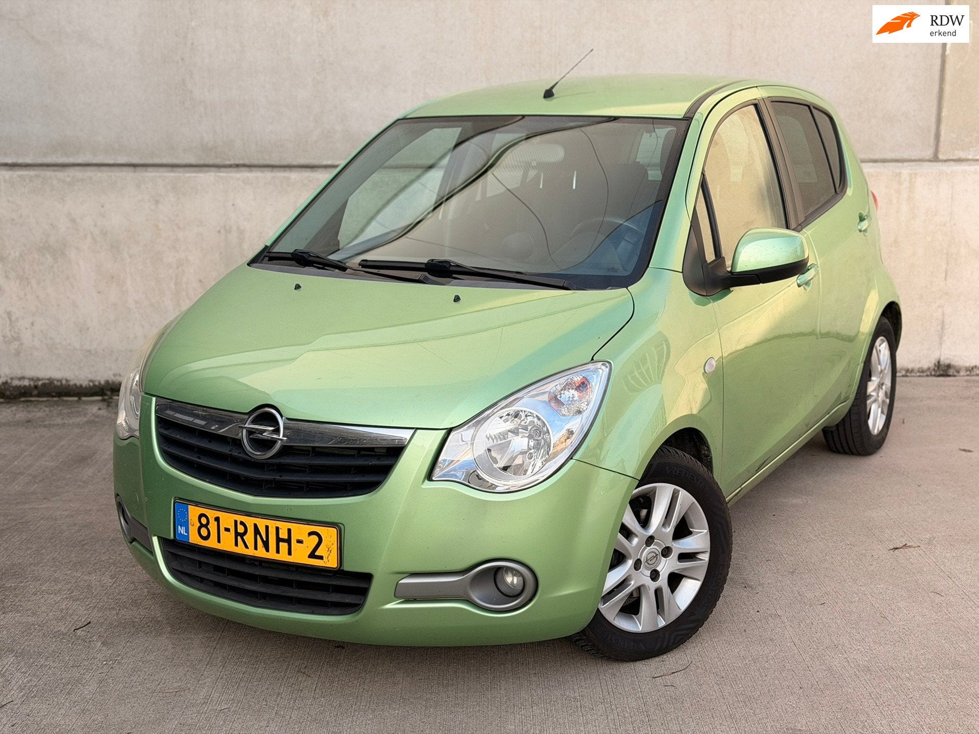 Opel Agila 1.2 Edition 15'' Airco CV MF-stuur Ori NL NAP APK, Voorwielaandrijving, Stof, 4 cilinders, 965 kg