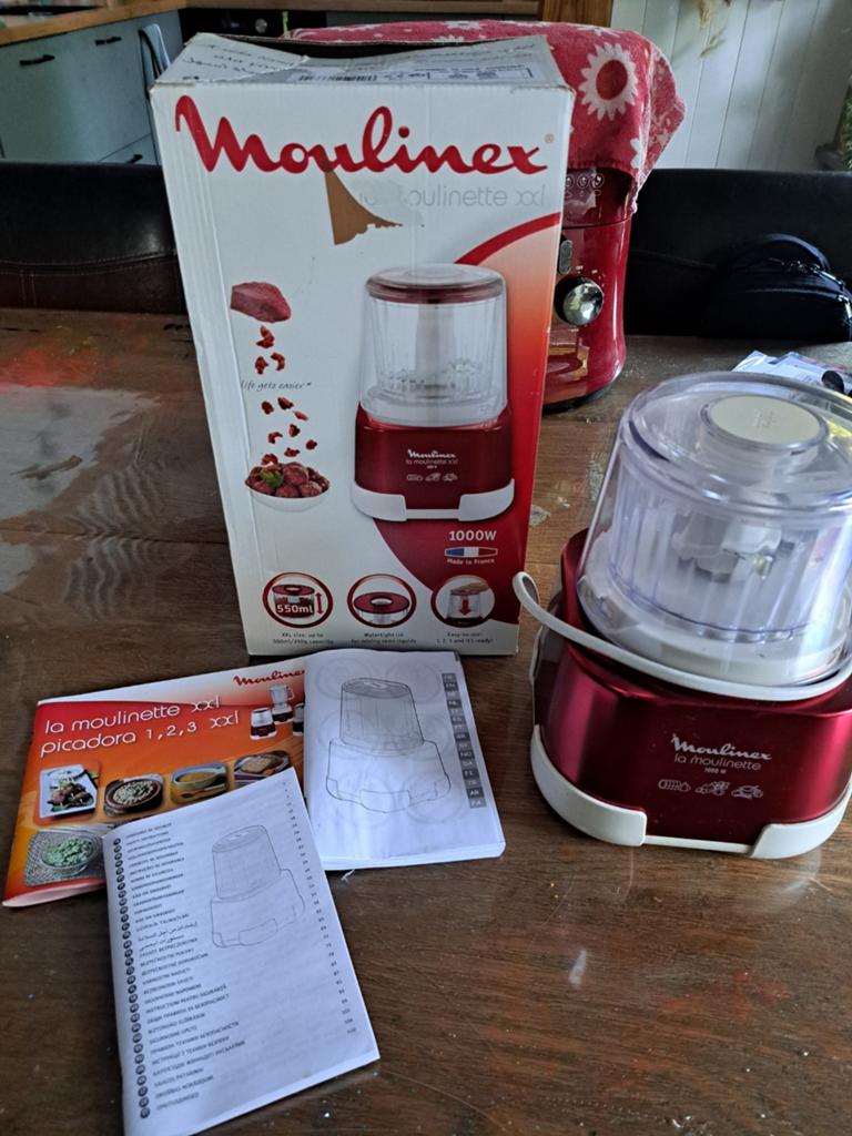 Moulinex La Moulinette XXL 1000W hakmolen rood, Minder dan 1 liter, Ophalen of Verzenden, Zo goed als nieuw, 1 snelheid