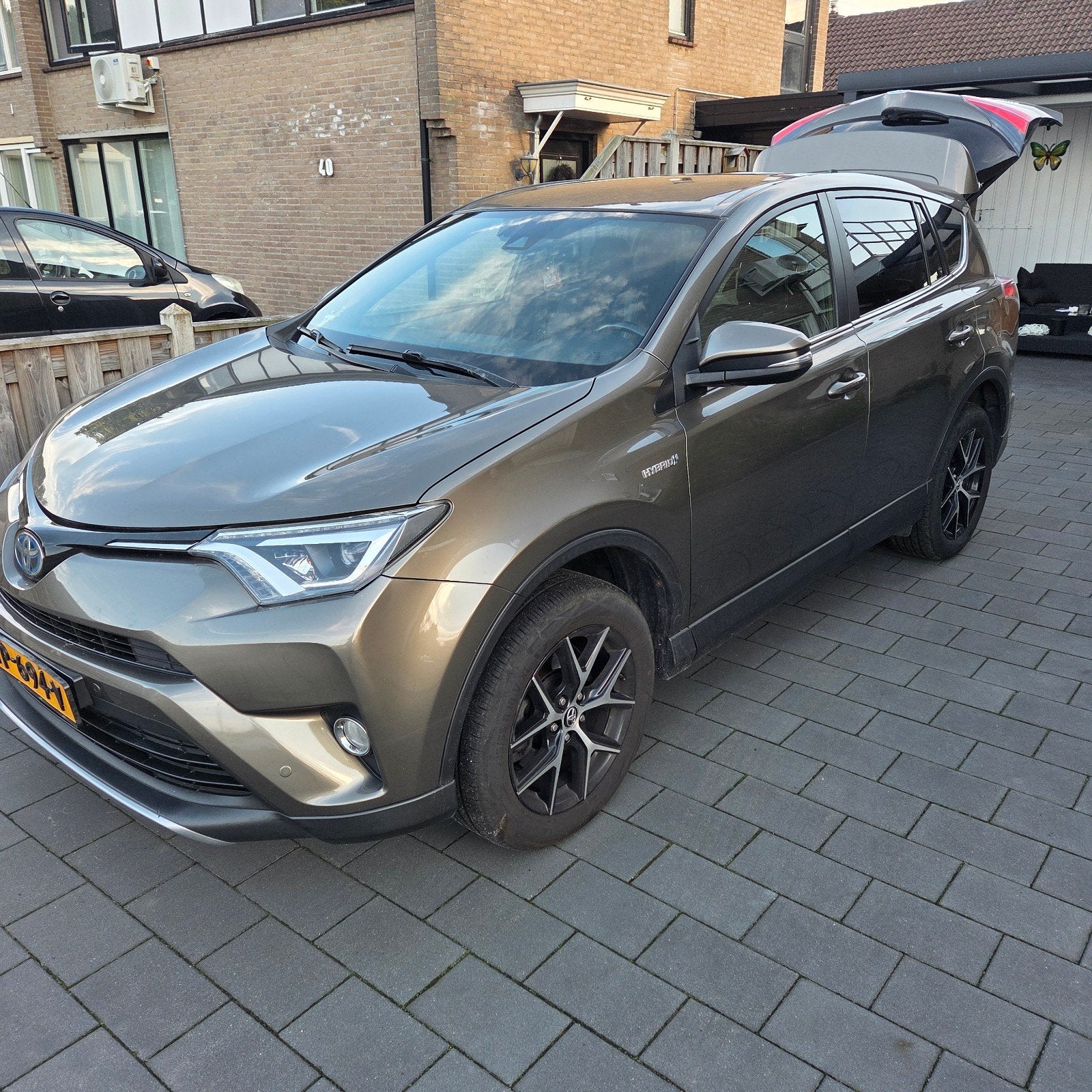 Toyota Rav4 2.5 Vvt-i Hybrid 155pk AWD Aut 2018 Bruin, Automaat, Bruin, Origineel Nederlands, 155 pk