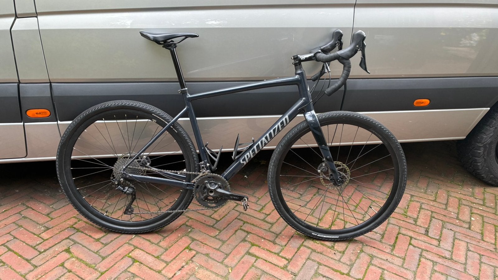 Foto 2 van Specialized Diverge Elite E5 - maat 58 - 2023