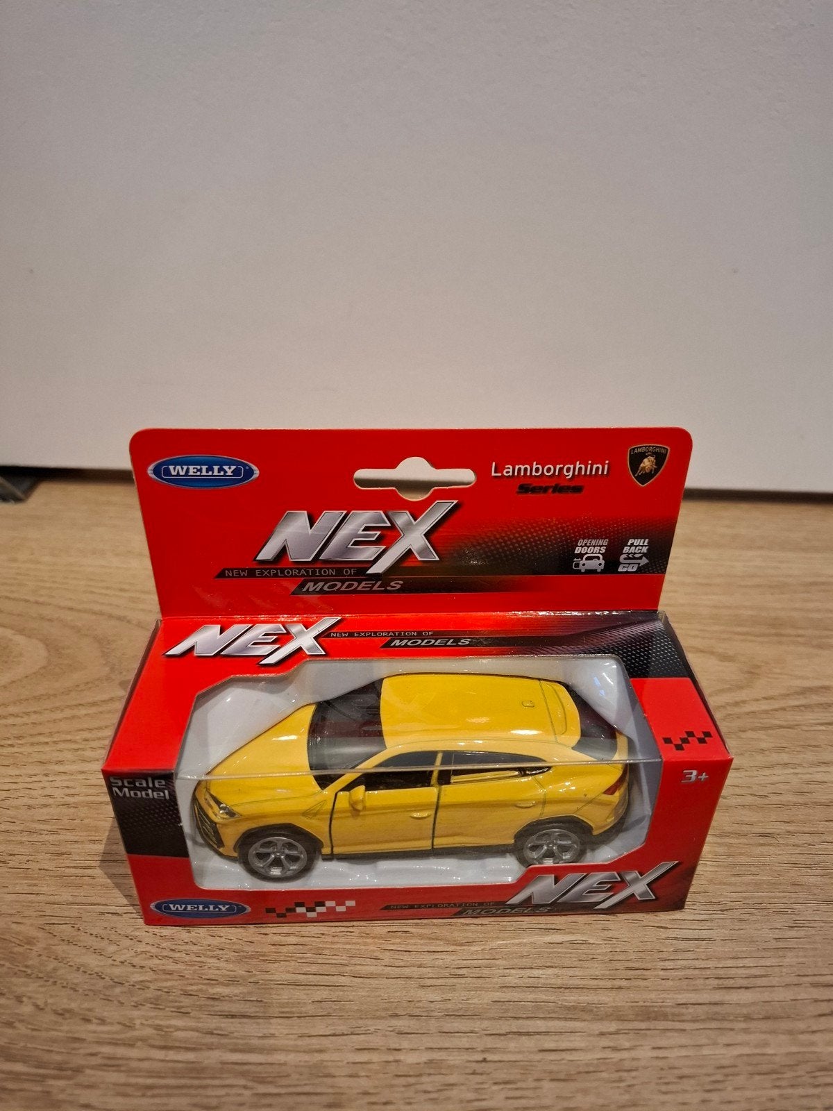 Lamborghini Urus 1:43 Schaalmodel - Welly NEX, Ophalen of Verzenden, Nieuw, Auto, Overige merken