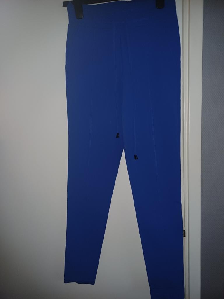 Mi piace travelbroek skinny Royal Blue - Maten XS, S, M, Kleding | Dames, Broeken en Pantalons, Maat 38/40 (M), Mp, Blauw, Nieuw