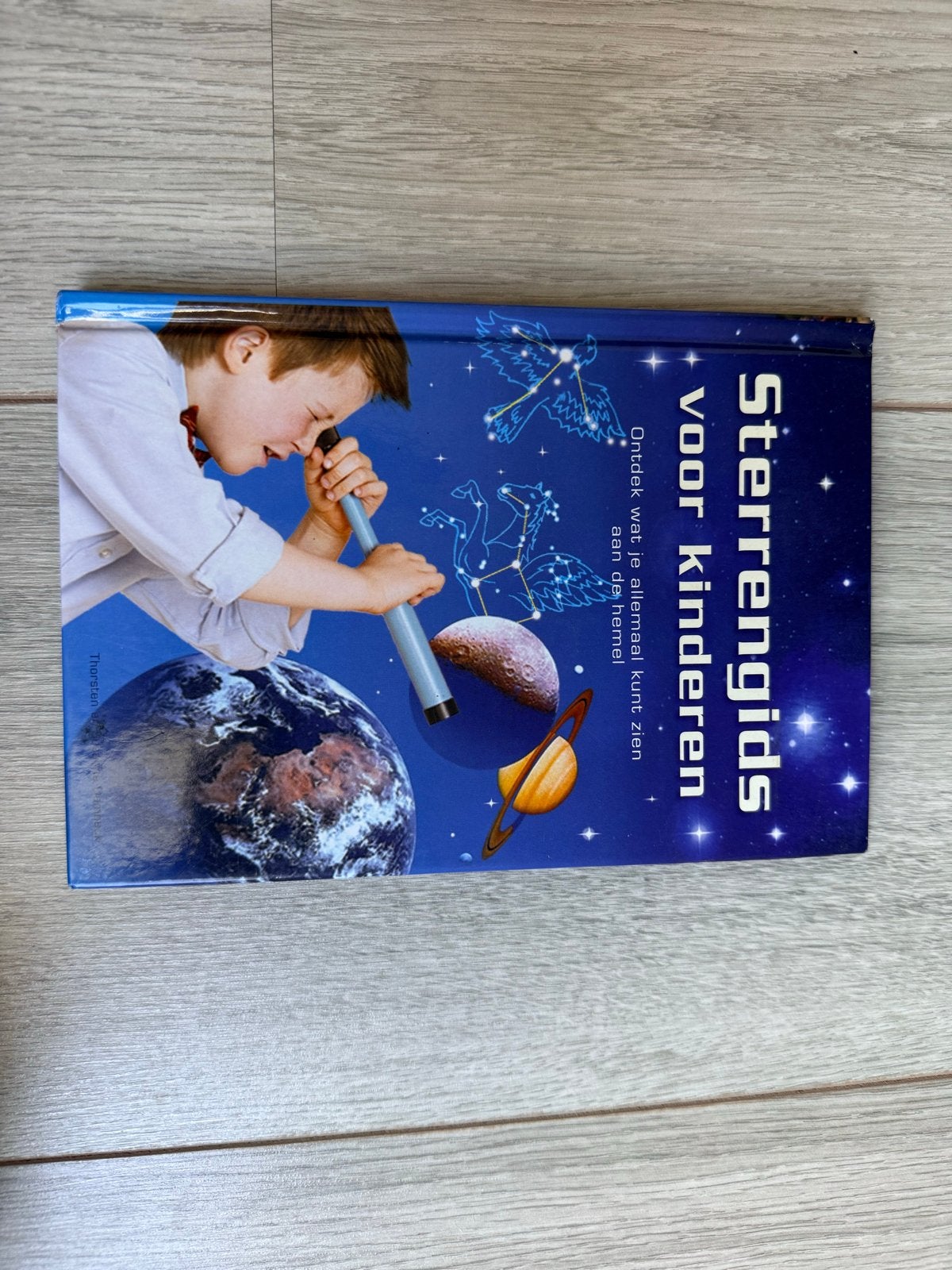 Sterrengids voor kinderen - Ontdek de ruimte!, Ophalen of Verzenden, Zo goed als nieuw, Non-fictie