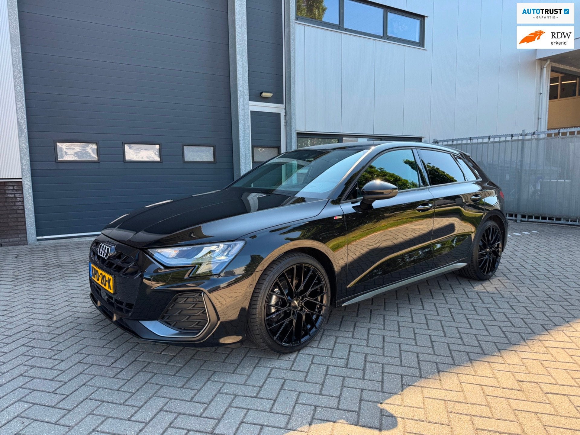 Audi A3 SPORTBACK 35 TFSI S-LINE edition, Head-Up, SONOS, LE, Auto's, 4 cilinders, Zwart, Bedrijf, 19 km/l