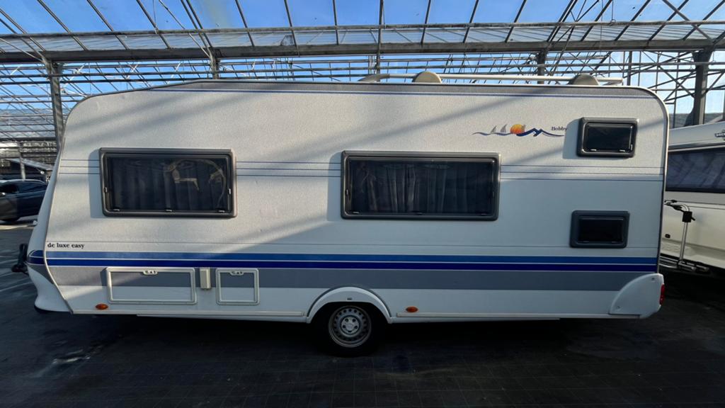 Hobby 500 kmfe deluxe easy caravan met airco, Vast bed, Hobby, Treinzit, Particulier