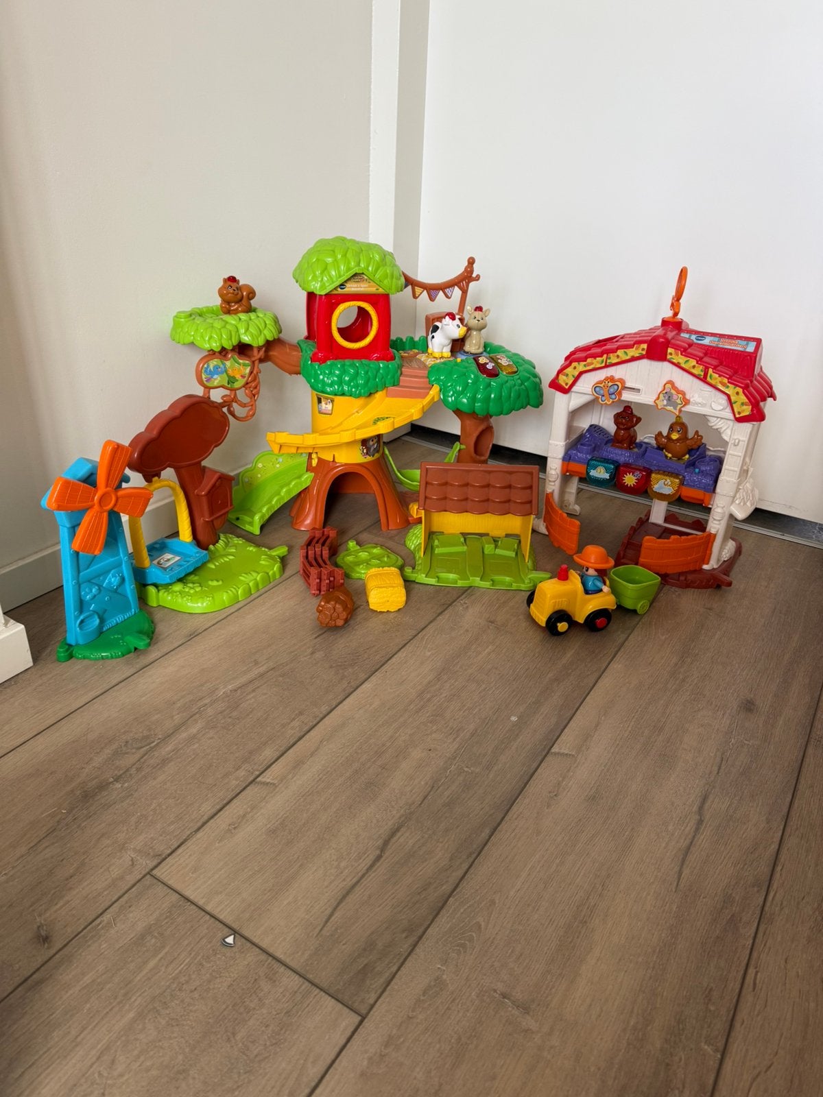 Vtech Zoef Zoef dierenboerderij, boomhut en dieren, Ophalen, Gebruikt, 6 maanden tot 2 jaar