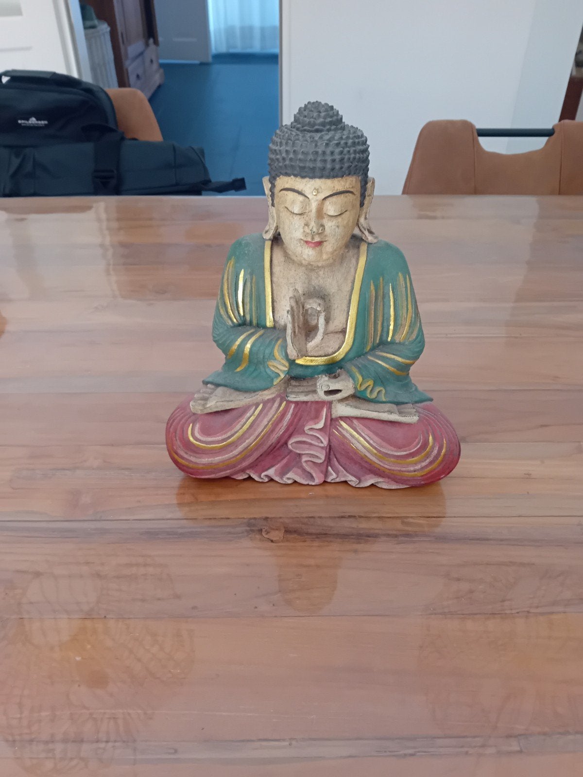 Boeddha beeldje van hout - Handgemaakt en kleurrijk, Huis en Inrichting, Woonaccessoires | Boeddhabeelden, Ophalen of Verzenden