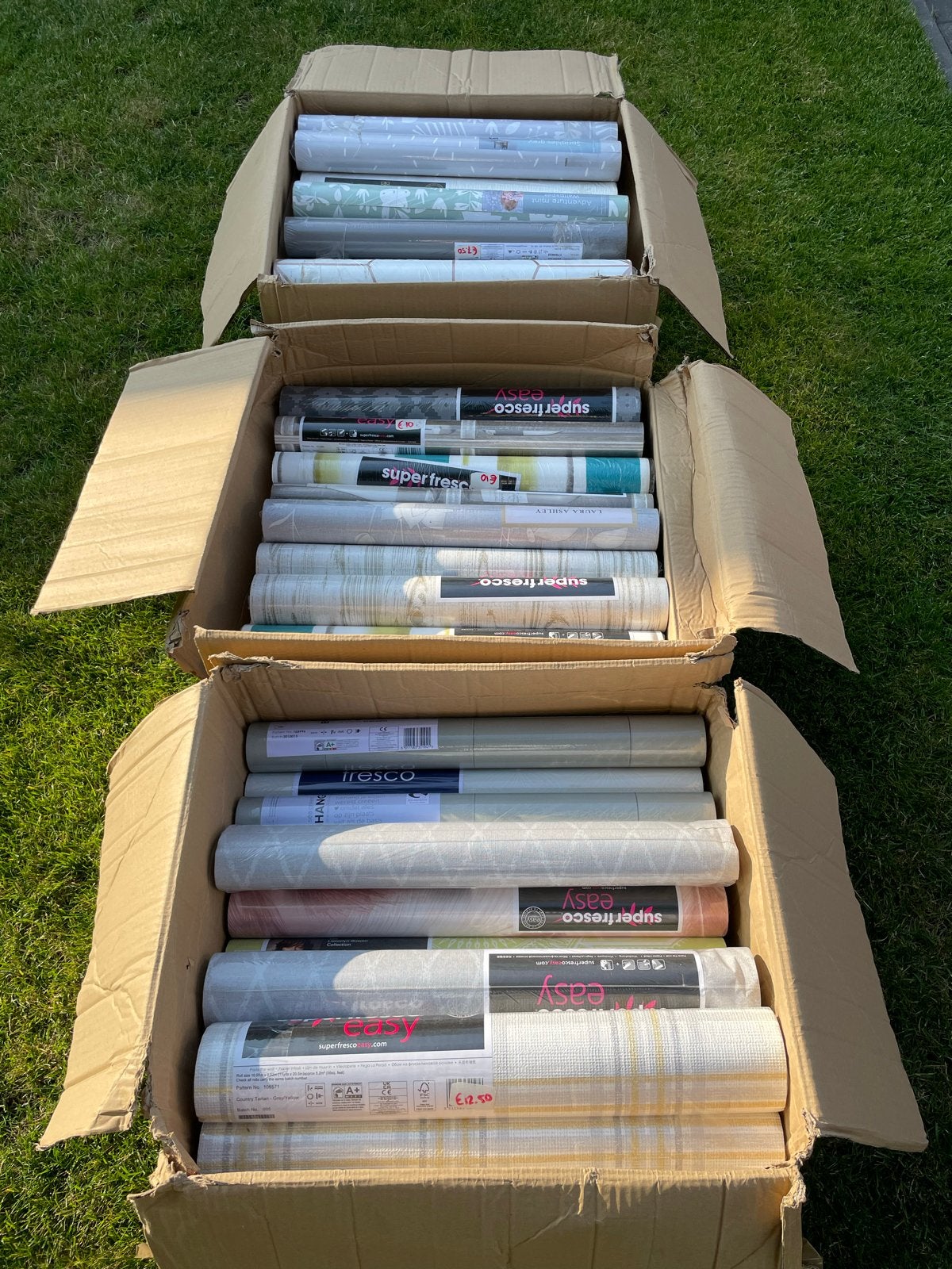 Grote partij mooi behang - 3 dozen met setjes van 2 rollen, Huis en Inrichting, Ophalen, Overige patronen, Overige typen, 75 m² of meer
