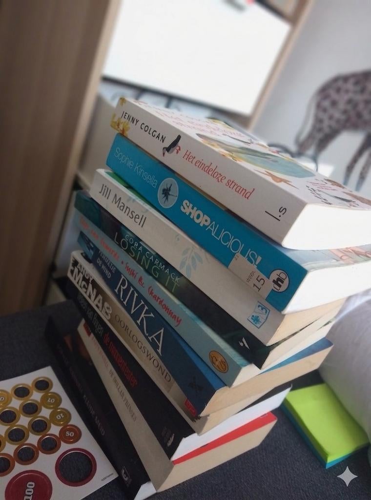 Diverse Boekenbundel: Romans en Thrillers, Ophalen of Verzenden, Gelezen, Cora Carmack, Andy McNab, Rivka, Nederland
