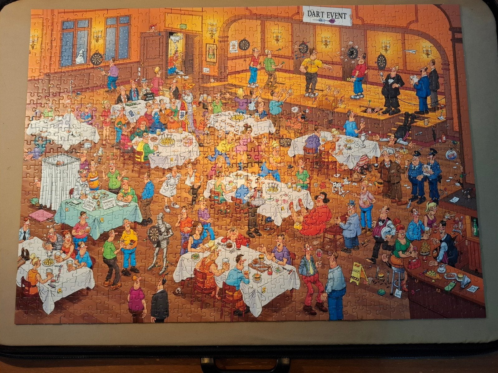 Jan van Haasteren Puzzel (Darts) 1000 stukjes, Hobby en Vrije tijd, Ophalen, 500 t/m 1500 stukjes, Zo goed als nieuw, Legpuzzel