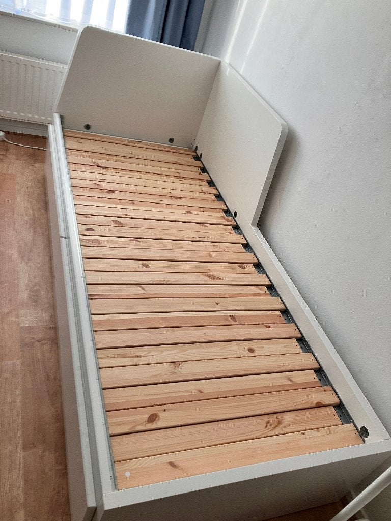 Ikea Flekke Bedbank, Eenpersoons, Wit, Ophalen of Verzenden, Zo goed als nieuw