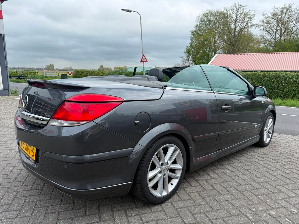 Opel Astra TwinTop 1.8 Cosmo MEENEEMPRIJS!, Auto's, Voorwielaandrijving, Euro 5, Gebruikt, Zwart